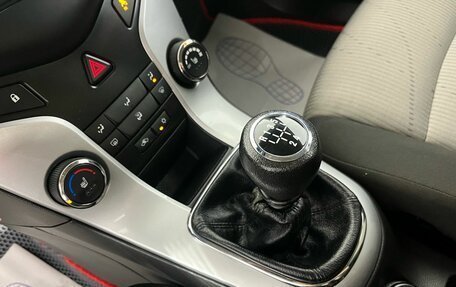 Chevrolet Cruze II, 2013 год, 799 000 рублей, 13 фотография
