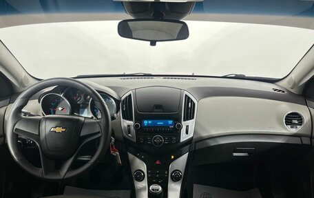 Chevrolet Cruze II, 2013 год, 799 000 рублей, 10 фотография