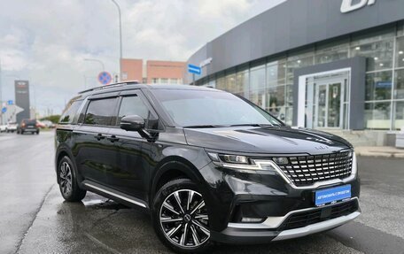 KIA Carnival, 2021 год, 4 700 000 рублей, 3 фотография