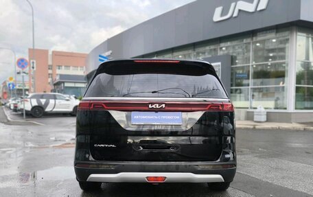 KIA Carnival, 2021 год, 4 700 000 рублей, 5 фотография