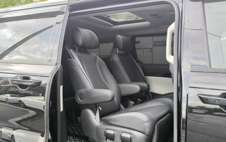 KIA Carnival, 2021 год, 4 700 000 рублей, 18 фотография