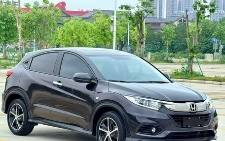 Honda Vezel, 2022 год, 1 320 004 рублей, 3 фотография