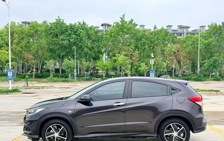 Honda Vezel, 2022 год, 1 320 004 рублей, 8 фотография