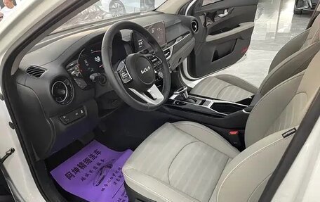 KIA K3, 2023 год, 1 550 000 рублей, 15 фотография