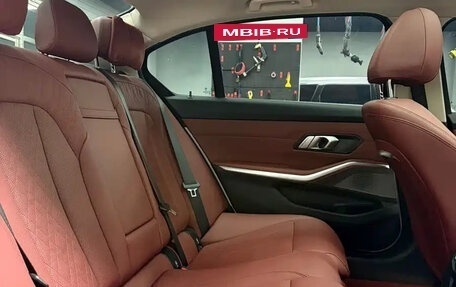 BMW 3 серия, 2023 год, 2 837 000 рублей, 10 фотография
