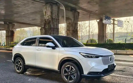 Honda Vezel, 2022 год, 1 404 004 рублей, 3 фотография