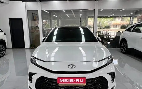 Toyota Camry, 2026 год, 3 800 000 рублей, 2 фотография