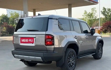 Toyota Land Cruiser Prado, 2025 год, 9 800 000 рублей, 6 фотография