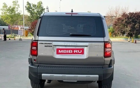 Toyota Land Cruiser Prado, 2025 год, 9 800 000 рублей, 7 фотография