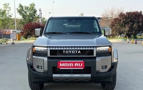 Toyota Land Cruiser Prado, 2025 год, 9 800 000 рублей, 2 фотография