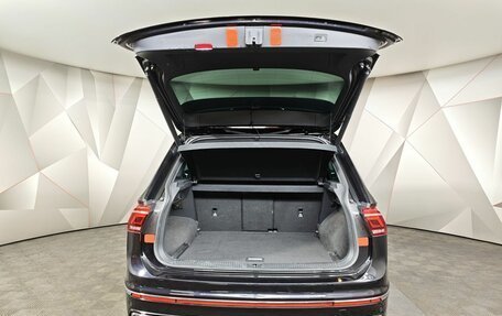 Volkswagen Tiguan II, 2021 год, 4 200 000 рублей, 12 фотография