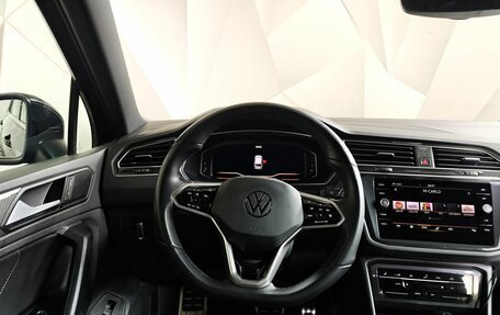 Volkswagen Tiguan II, 2021 год, 4 200 000 рублей, 20 фотография