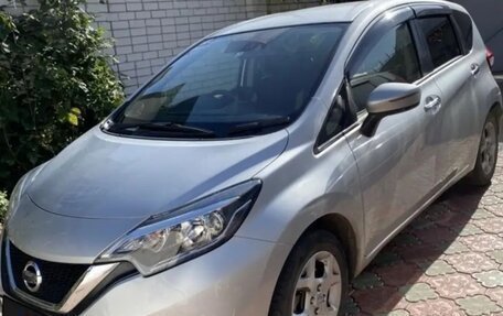 Nissan Note II рестайлинг, 2016 год, 910 000 рублей, 2 фотография