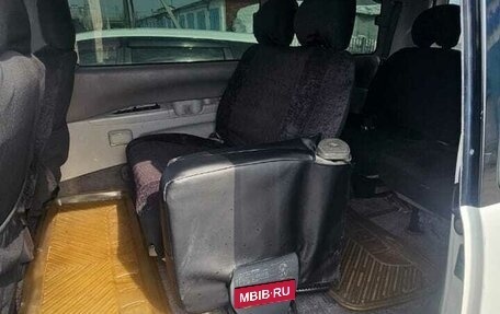 Mitsubishi Delica IV, 1998 год, 1 280 000 рублей, 13 фотография