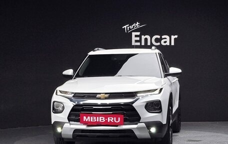 Chevrolet TrailBlazer, 2022 год, 1 260 000 рублей, 2 фотография