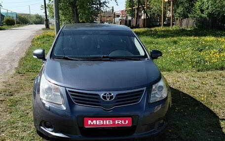 Toyota Avensis III рестайлинг, 2009 год, 1 300 000 рублей, 1 фотография