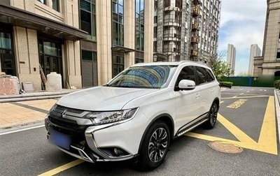 Mitsubishi Outlander III рестайлинг 3, 2021 год, 1 745 000 рублей, 1 фотография