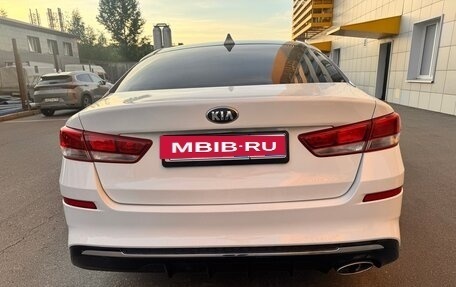 KIA Optima IV, 2019 год, 1 200 000 рублей, 5 фотография