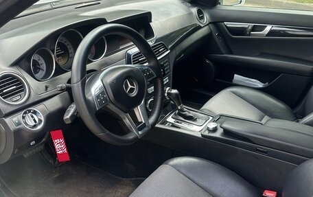 Mercedes-Benz C-Класс, 2011 год, 1 250 000 рублей, 3 фотография