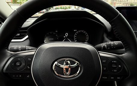 Toyota RAV4, 2024 год, 3 850 000 рублей, 5 фотография