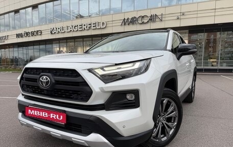 Toyota RAV4, 2024 год, 3 850 000 рублей, 15 фотография