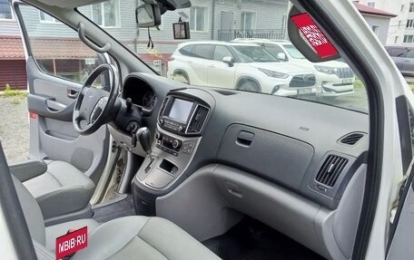 Hyundai Grand Starex Grand Starex I рестайлинг 2, 2018 год, 2 918 000 рублей, 8 фотография