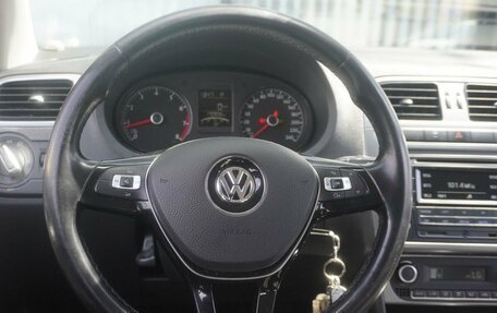 Volkswagen Polo VI (EU Market), 2016 год, 873 000 рублей, 13 фотография