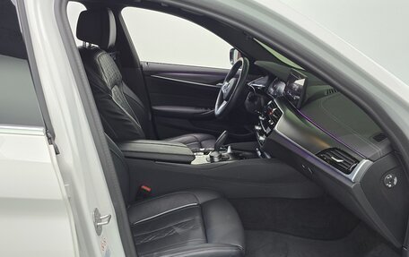 BMW 5 серия, 2023 год, 4 859 000 рублей, 11 фотография