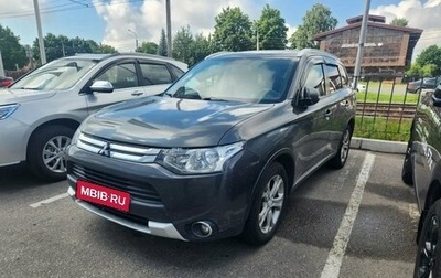 Mitsubishi Outlander III рестайлинг 3, 2014 год, 1 349 000 рублей, 1 фотография