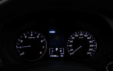 Mitsubishi Outlander III рестайлинг 3, 2019 год, 1 699 000 рублей, 13 фотография