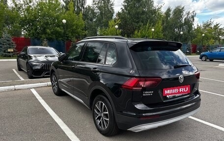 Volkswagen Tiguan II, 2020 год, 2 950 000 рублей, 3 фотография