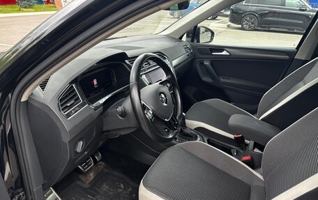 Volkswagen Tiguan II, 2020 год, 2 950 000 рублей, 11 фотография