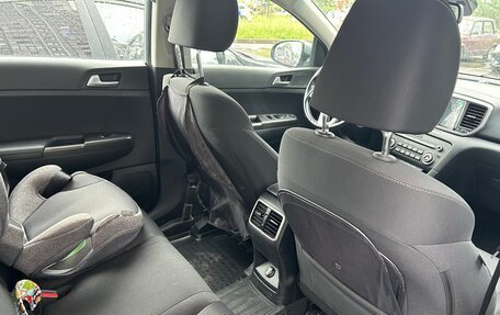 KIA Sportage IV рестайлинг, 2020 год, 2 250 300 рублей, 6 фотография
