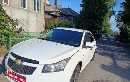 Chevrolet Cruze II, 2012 год, 670 000 рублей, 3 фотография