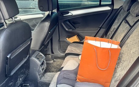 Volkswagen Tiguan II, 2017 год, 2 100 000 рублей, 6 фотография