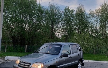 Chevrolet Niva I рестайлинг, 2006 год, 205 000 рублей, 3 фотография