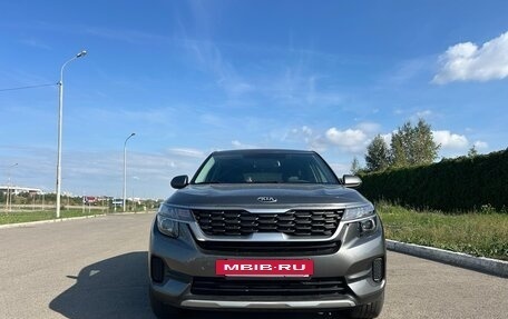 KIA Seltos I, 2020 год, 1 900 000 рублей, 2 фотография