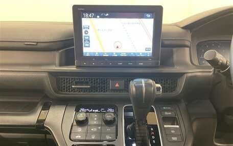 Honda Stepwgn, 2023 год, 2 200 000 рублей, 10 фотография