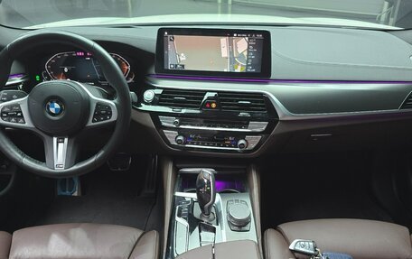 BMW 5 серия, 2022 год, 4 250 002 рублей, 15 фотография