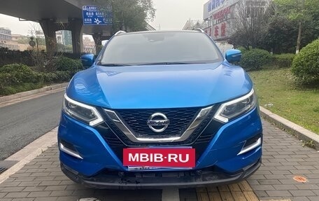 Nissan Qashqai, 2021 год, 1 800 000 рублей, 2 фотография