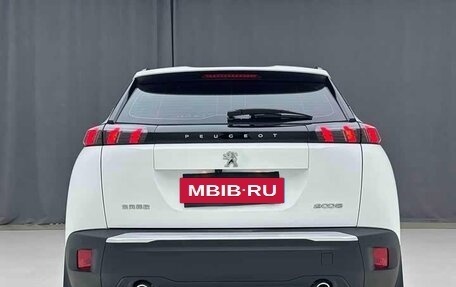 Peugeot 2008 II, 2022 год, 1 345 500 рублей, 5 фотография