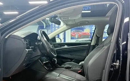 Volkswagen Passat B8 рестайлинг, 2022 год, 1 680 000 рублей, 7 фотография