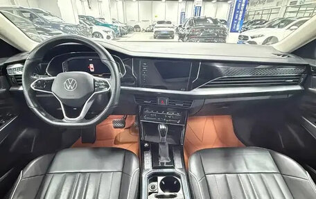 Volkswagen Passat B8 рестайлинг, 2022 год, 1 680 000 рублей, 10 фотография