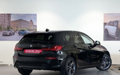 BMW 1 серия, 2019 год, 1 980 000 рублей, 5 фотография