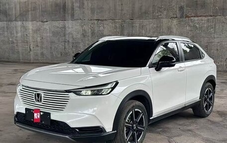 Honda Vezel, 2023 год, 1 570 000 рублей, 1 фотография