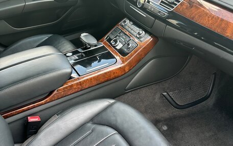 Audi A8, 2011 год, 1 700 000 рублей, 15 фотография