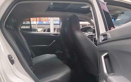 Volkswagen T-Cross I, 2023 год, 1 390 000 рублей, 14 фотография