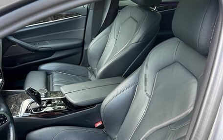 BMW 5 серия, 2023 год, 6 100 000 рублей, 7 фотография