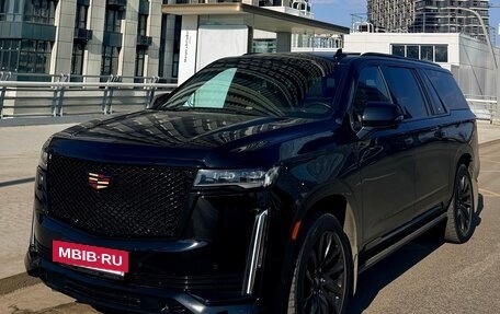 Cadillac Escalade V, 2022 год, 9 499 000 рублей, 3 фотография