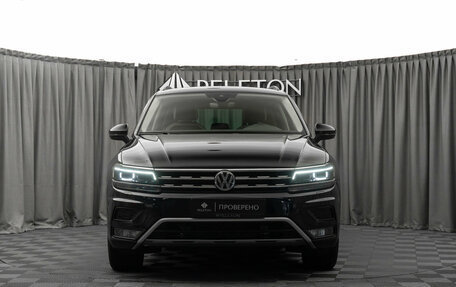 Volkswagen Tiguan II, 2020 год, 2 990 000 рублей, 3 фотография